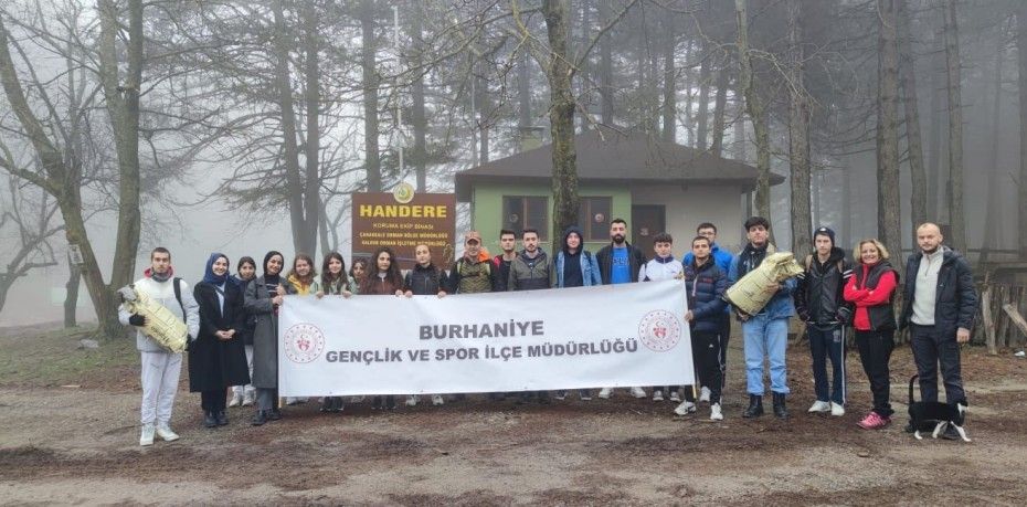 Balıkesir’in Burhaniye ilçesinde, Gençlik