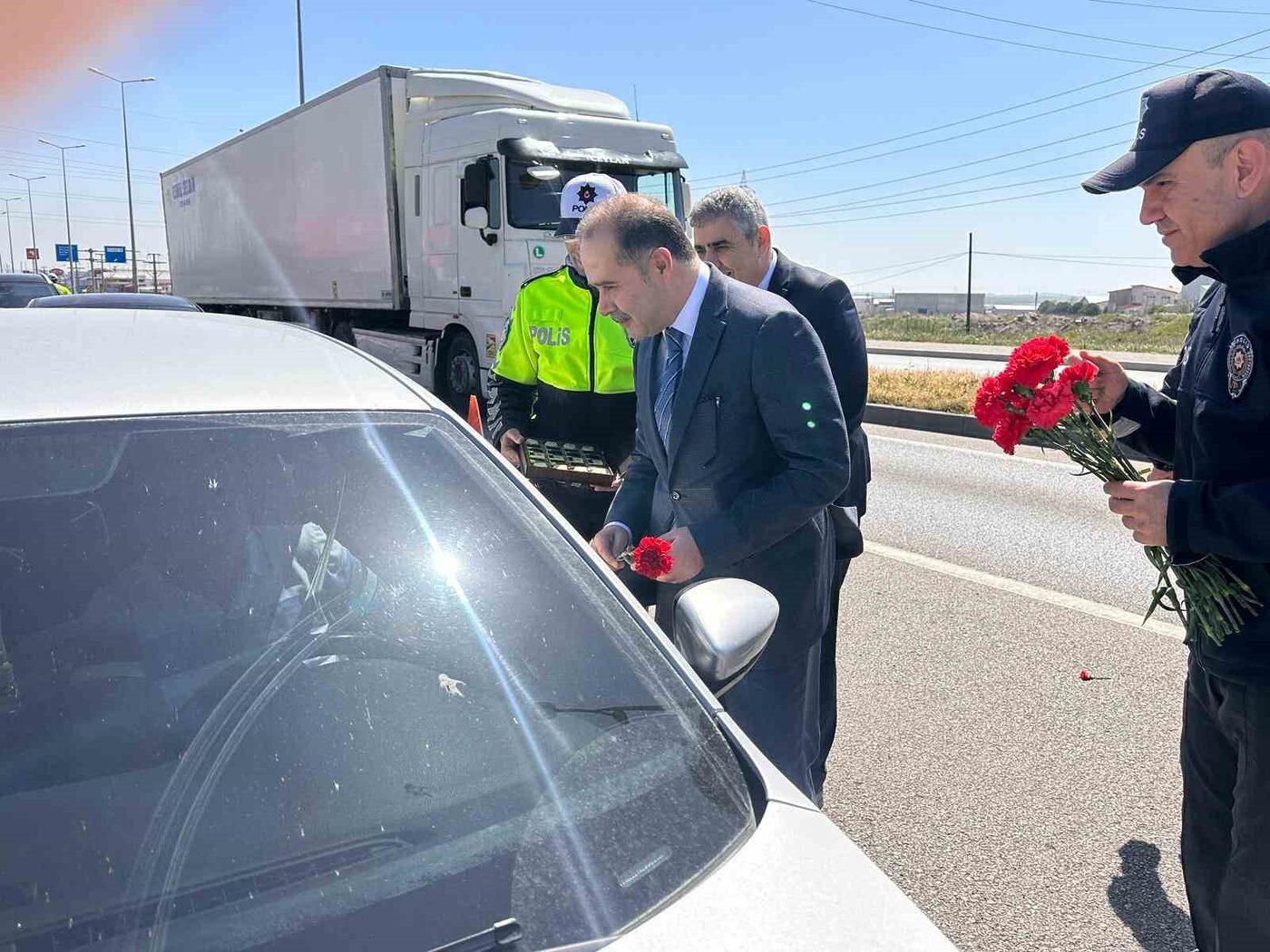 Bandırma Kaymakamı Aksakal trafik denetiminde