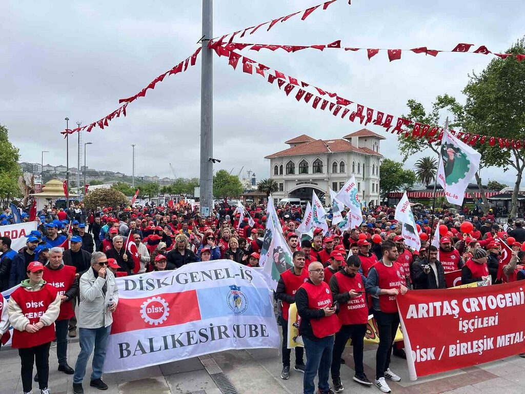 1 Mayıs Bandırma’da kutlandı