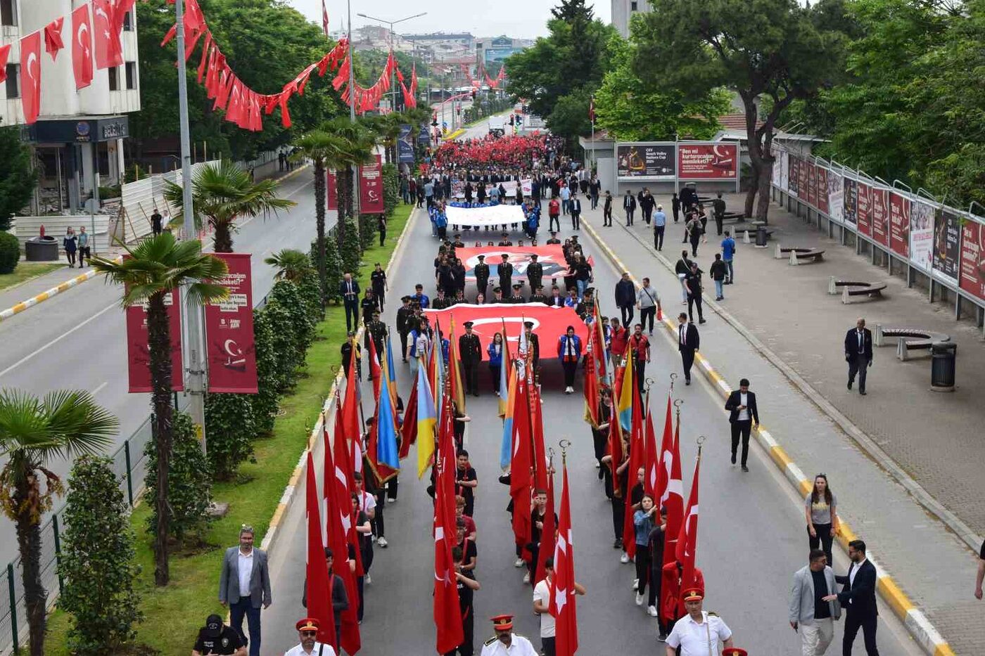 Balıkesir’de 19 Mayıs Atatürk’ü