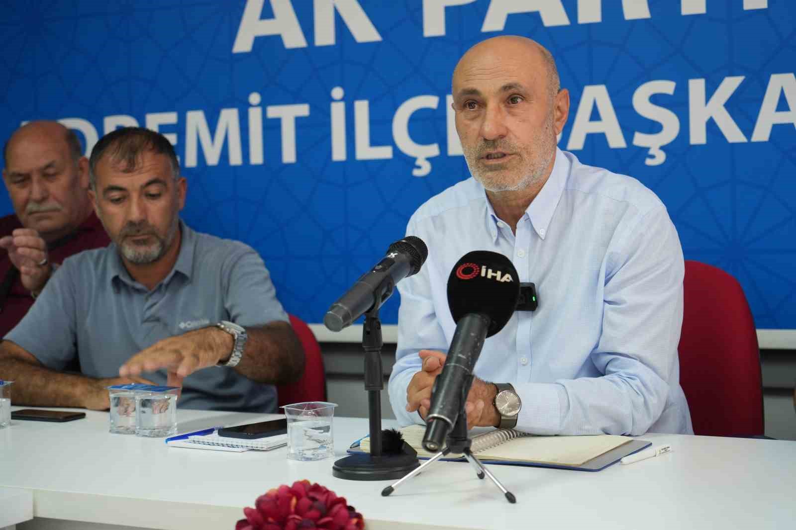 Balıkesir’in Edremit ilçesinde AK