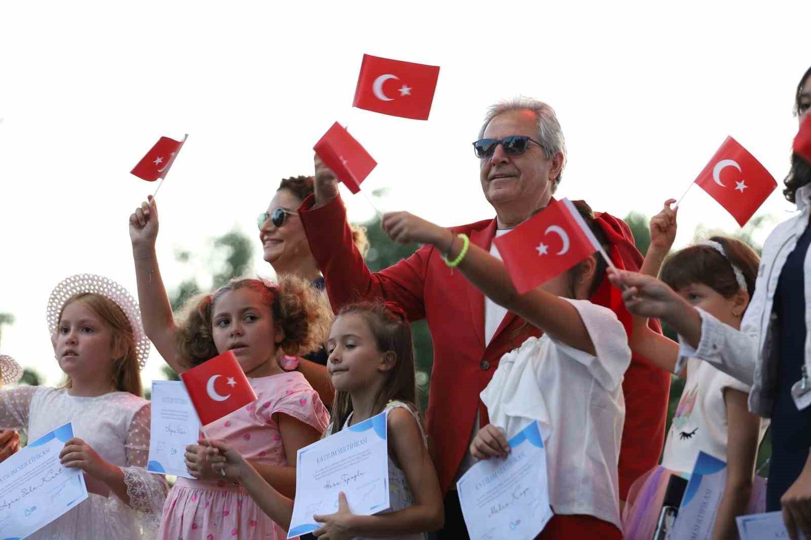 Balıkesir Büyükşehir Belediyesi, Bandırma’da zafer coşkusu yaşattı