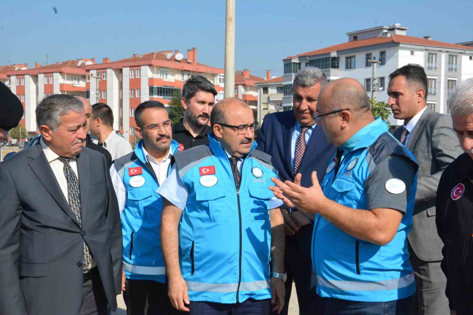 Balıkesir’de afet durumunda kullanılacak sahra hastanesi tanıtıldı