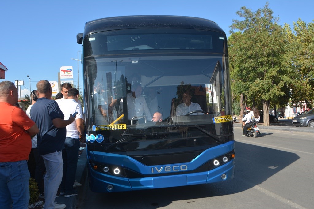 Ulaşımı konforlu hale getirerek çevreye duyarlı ulaşım alternatifleri oluşturmayı hedefleyen