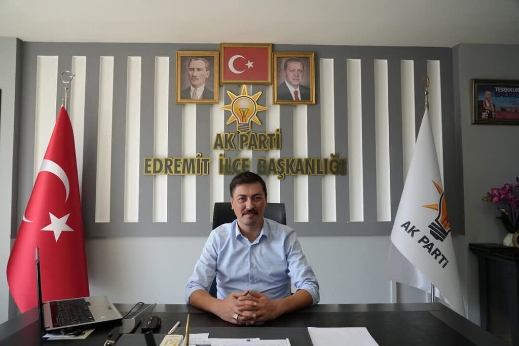 AK PARTİ EDREMİT İLÇE