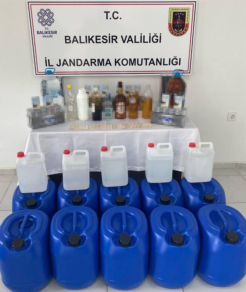 Balıkesir İl Jandarma Komutanlığı ekipleri, halkın can güvenliğini tehdit eden