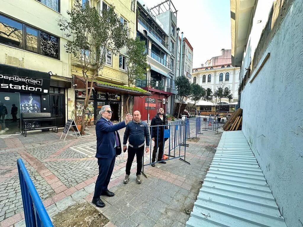 Balıkesir’in Bandırma ilçesinde, Bandırma Belediyesi tarafından yürütülen çalışmalar devam ediyor.