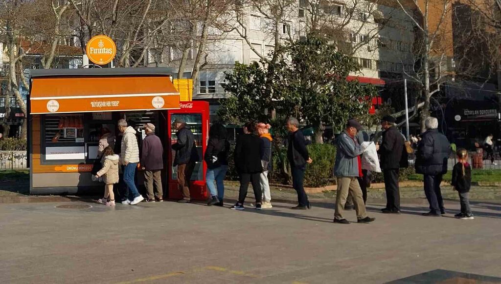 Balıkesir Büyükşehir Belediyesi’nin Fırıntaş Büfelerinde uygun fiyatlı Ramazan pidesi almak