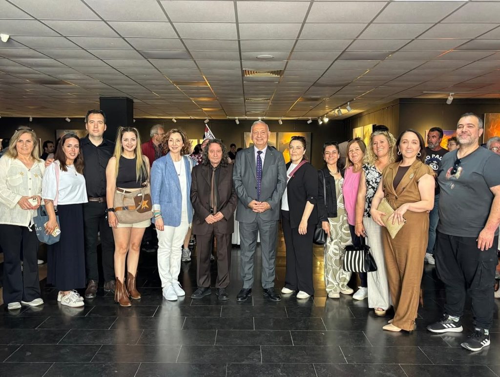 Balıkesir’in Bandırma ilçesinde bu yıl 34’üncüsü düzenlenen Uluslararası Bandırma Kuşcenneti