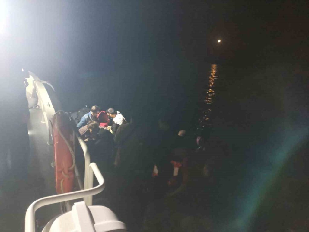 Balıkesir’in Ayvalık ilçesinde, yasa dışı yollarla Yunanistan’ın Midilli Adası’na gitmek