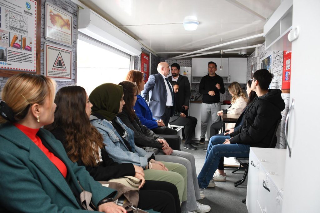 Depreme karşı daha güvenli bir kent modeli oluşturmak için çalışmalarını