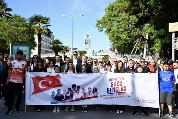 15-21 Mayıs tarihleri arasında Türkiye genelinde düzenlenen Gençlik Haftası, bu