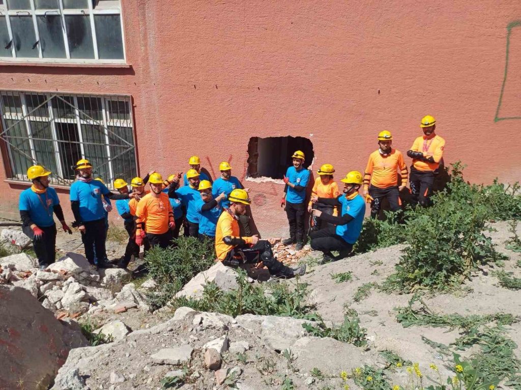 Balıkesir’de, Vali İsmail Ustaoğlu’nun katılımıyla Türkiye Afet Müdahale Planı (TAMP)