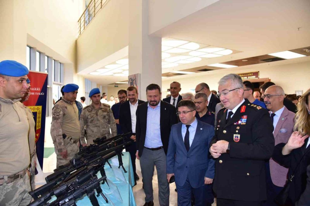 Balıkesir Üniversitesi, Milli Savunma ve Teknoloji Topluluğu tarafından düzenlenen ve