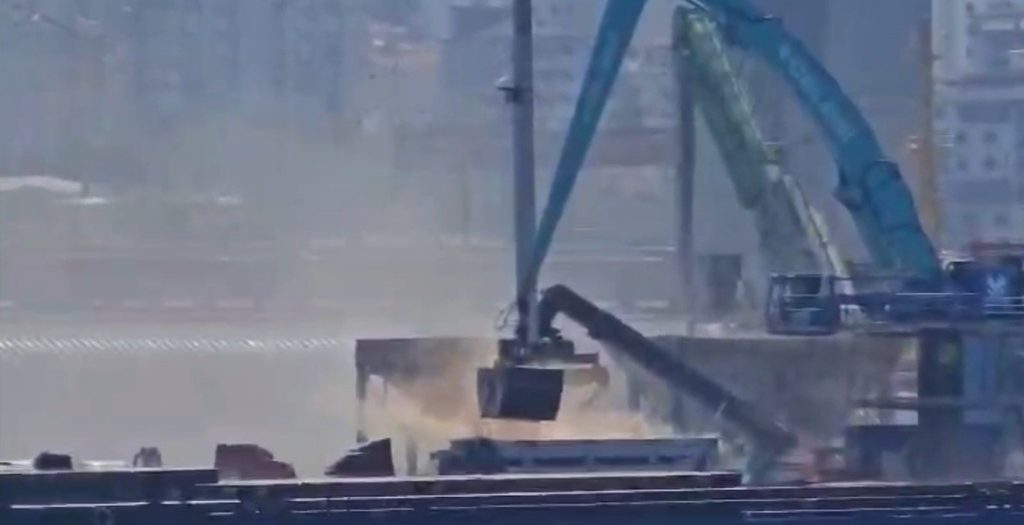 Balıkesir’in Bandırma ilçesinde, şehir merkezine yakın konumda bulunan Çelebi Limanı,
