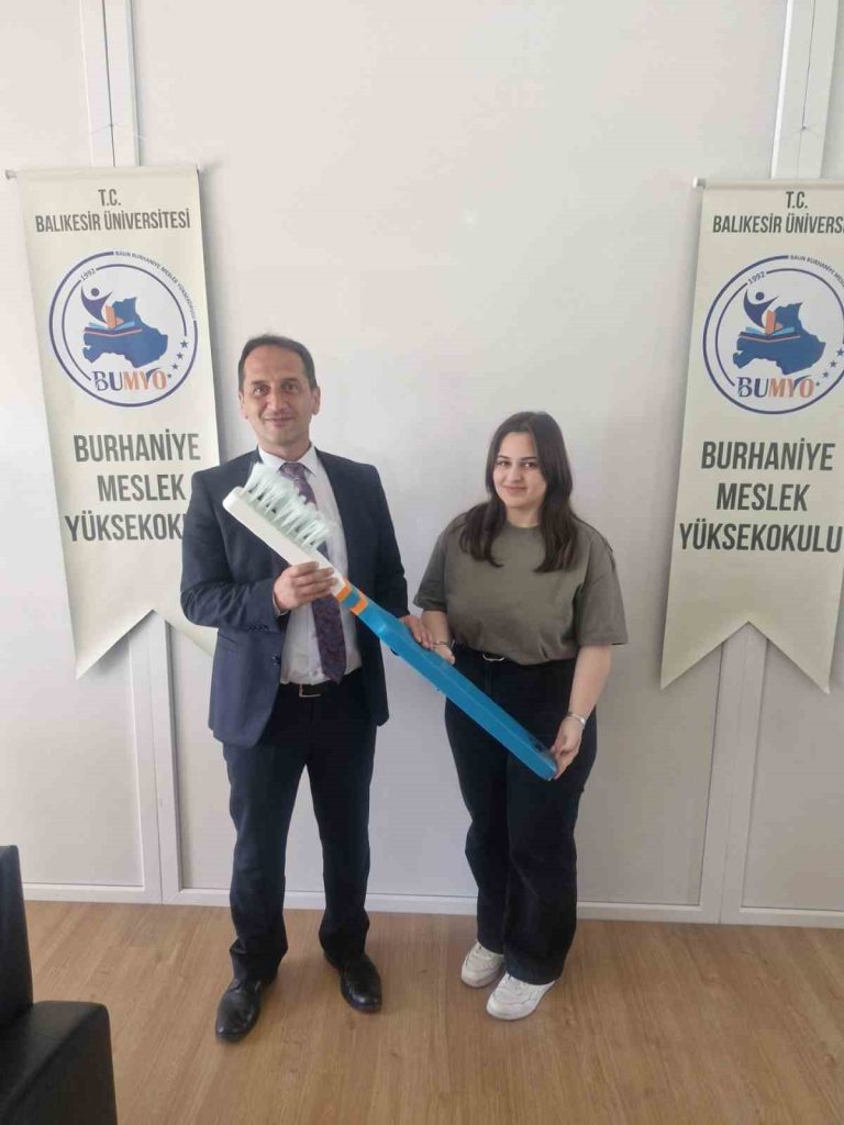 Balıkesir Üniversitesi Burhaniye Meslek Yüksekokulu’nda göreve başlayan İŞKUR Gençlik Programı
