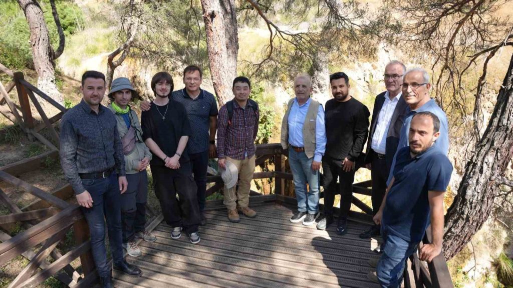 Balıkesir’in Sındırgı ilçesinde yer alan ve sahip olduğu doğal güzellikler