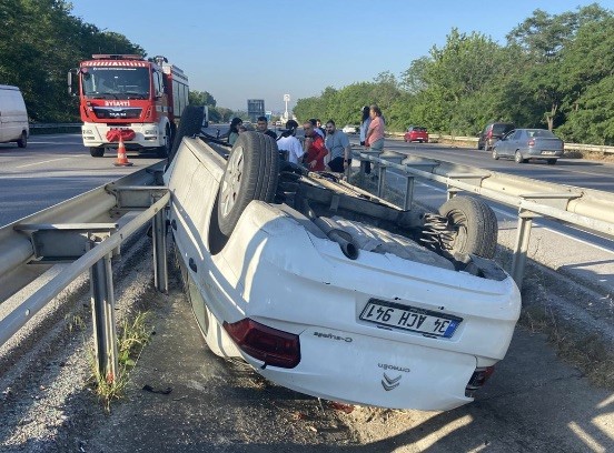 Balıkesir-Bursa kara yolu Balıkesir istikameti Susurluk Balıklıdere mevkiinde meydana gelen