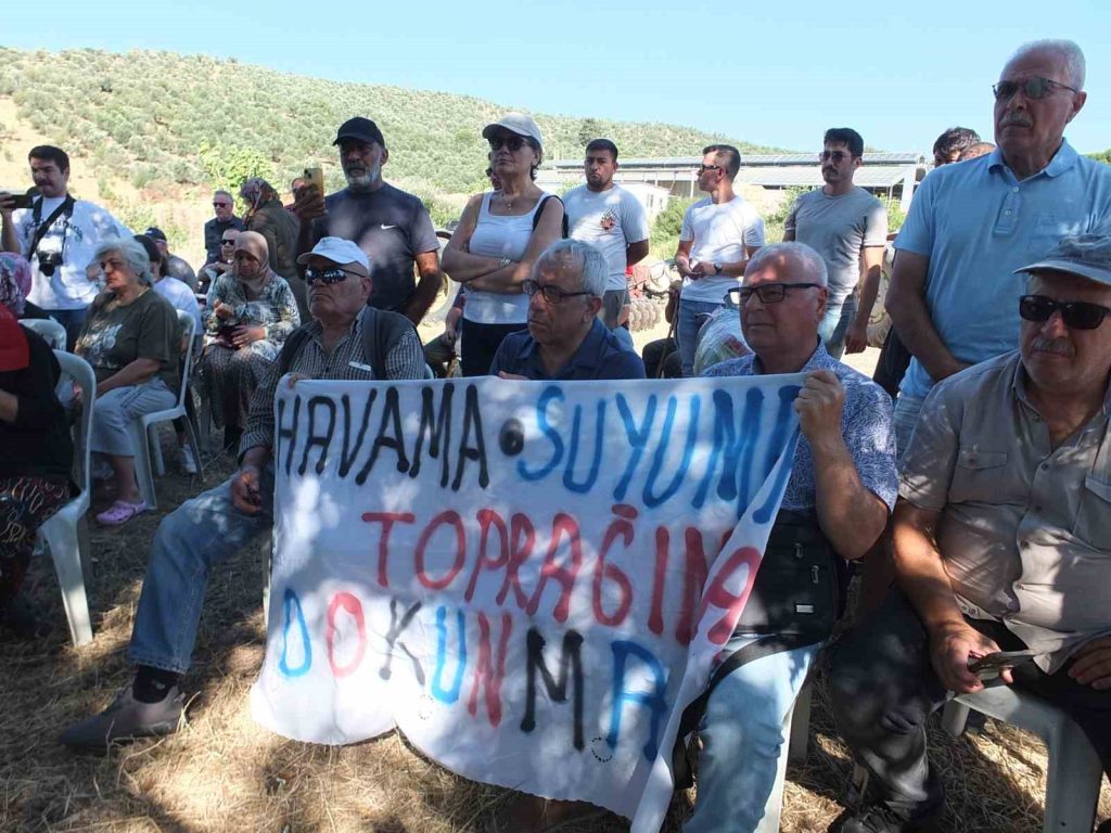 Balıkesir’in Burhaniye ilçesinde, Büyükşehir Belediyesi tarafından Şahinler Mahallesi’nde meraya yapılmak