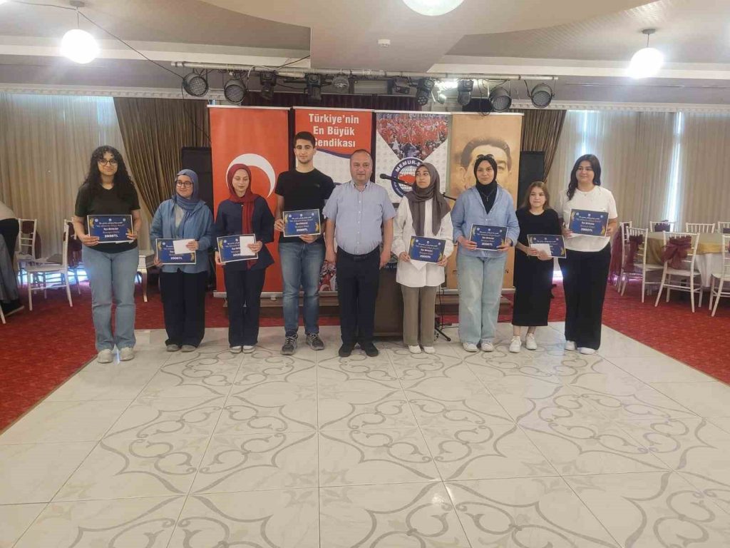 Genç-Memur-Sen Balıkesir ve Eğitim-Bir-Sen Balıkesir 1 Nolu Şubesinin yürüttüğü proje