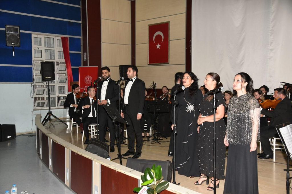Balıkesir İl Millî Eğitim Müdürlüğü tarafından hayata geçirilen “Maarif Orkestrası”