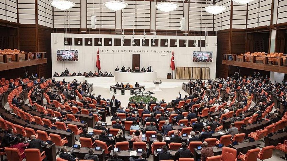 SON DAKİKA... TBMM'de stajyerlere taciz davasında yeni gelişme! 3 kişi tutuklandı