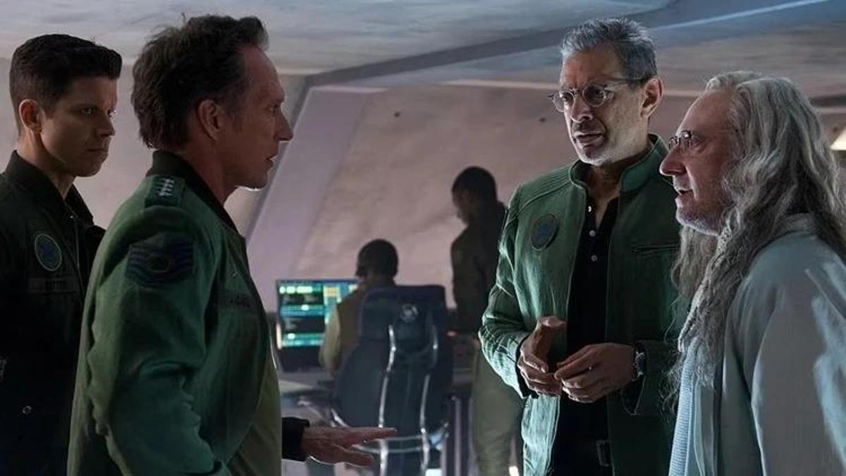 Kurtuluş Günü: Yeni Tehdit filminin konusu nedir? Kurtuluş Günü: Yeni Tehdit filminin oyuncuları kimler?