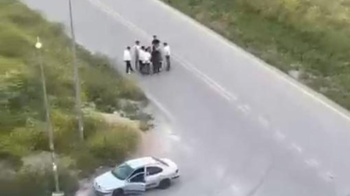Ankara'da 1 kişinin yaralandığı silahlı kavga kamerada