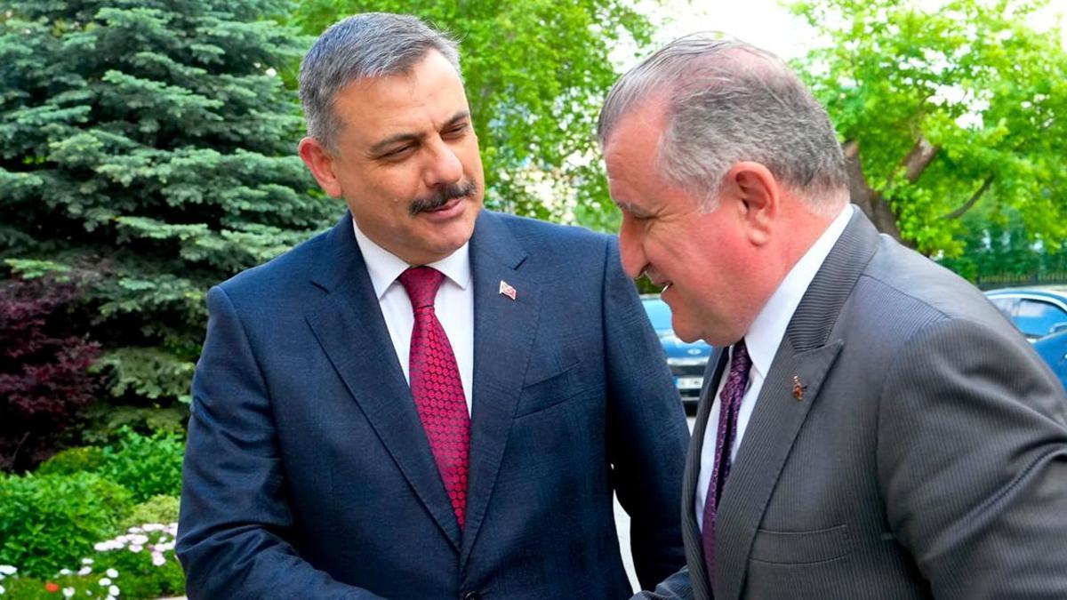 İçişleri Bakanı Çiftçi, Gençlik ve Spor Bakanı Bak ile görüştü