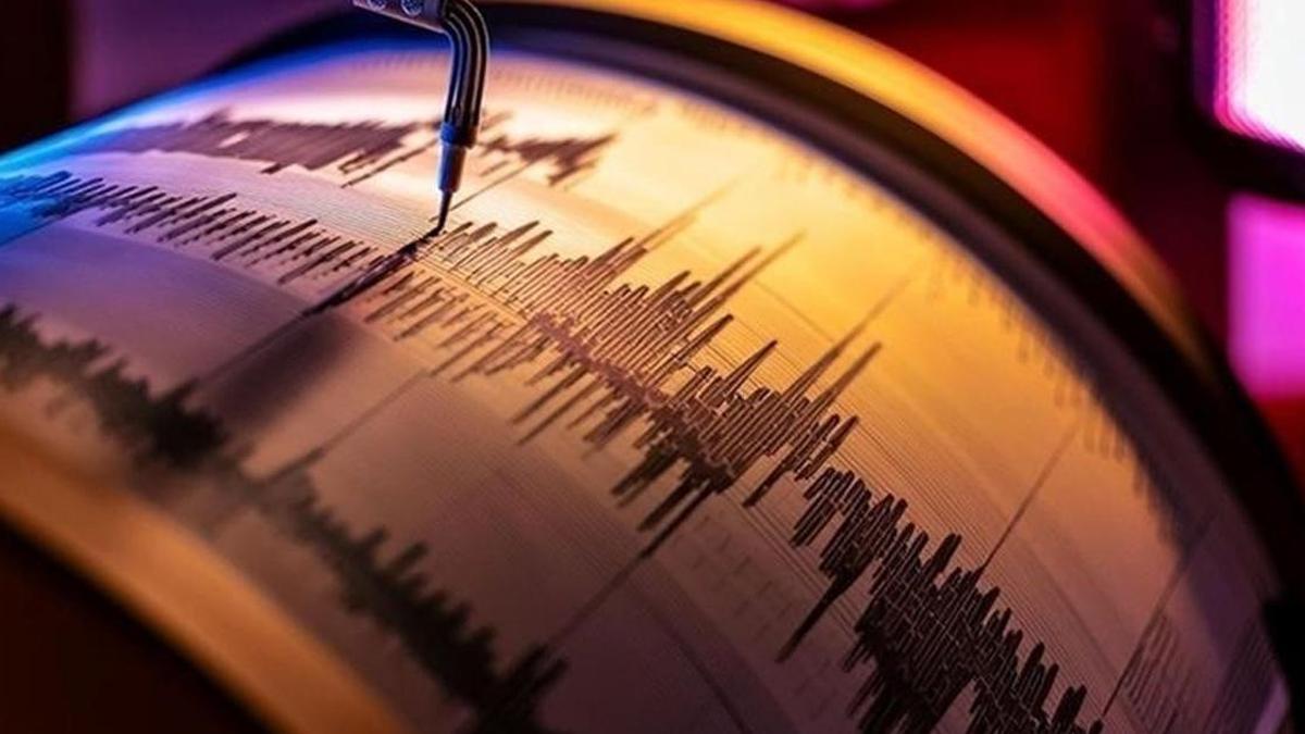 SON DAKİKA HABERİ: Antalya'da 3.9 büyüklüğünde deprem